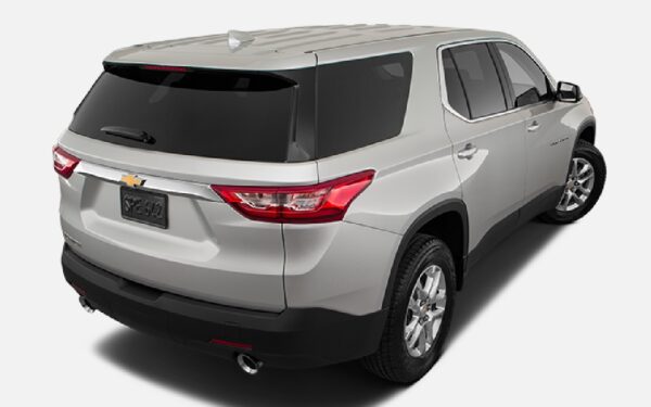 2023 Chevrolet Traverse - Image 3