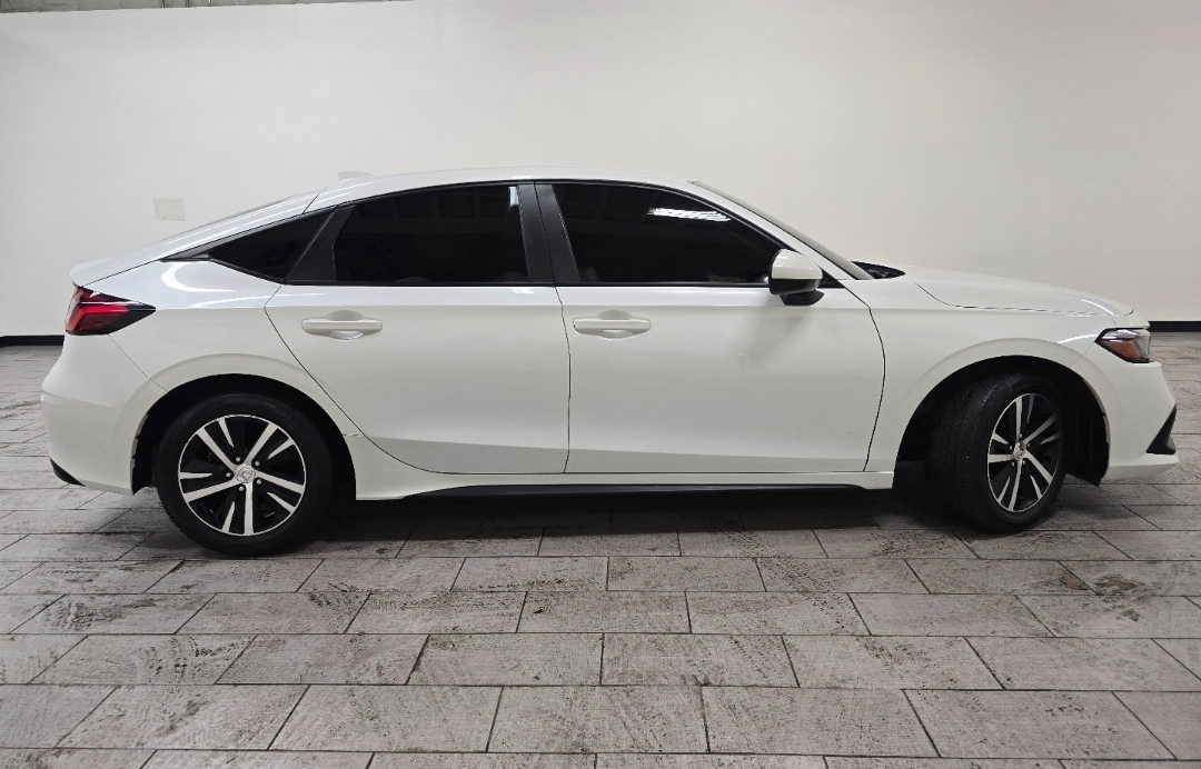 2023 Honda Civic - Image 6